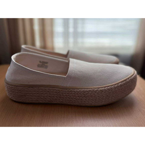 Woman White Beige Canvas Slip-On Espadrille Platform Sneakers Shoes 9.5 M - Picture 4 of 7